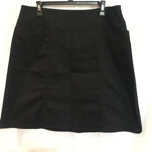 NWOT Chaus black skirt